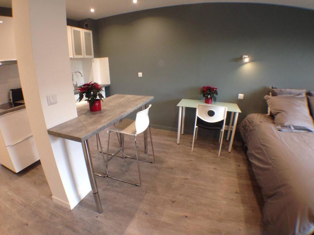 Studio Flambant Neuf, Calme & Balcon สตราสบูร์ก ภายนอก รูปภาพ